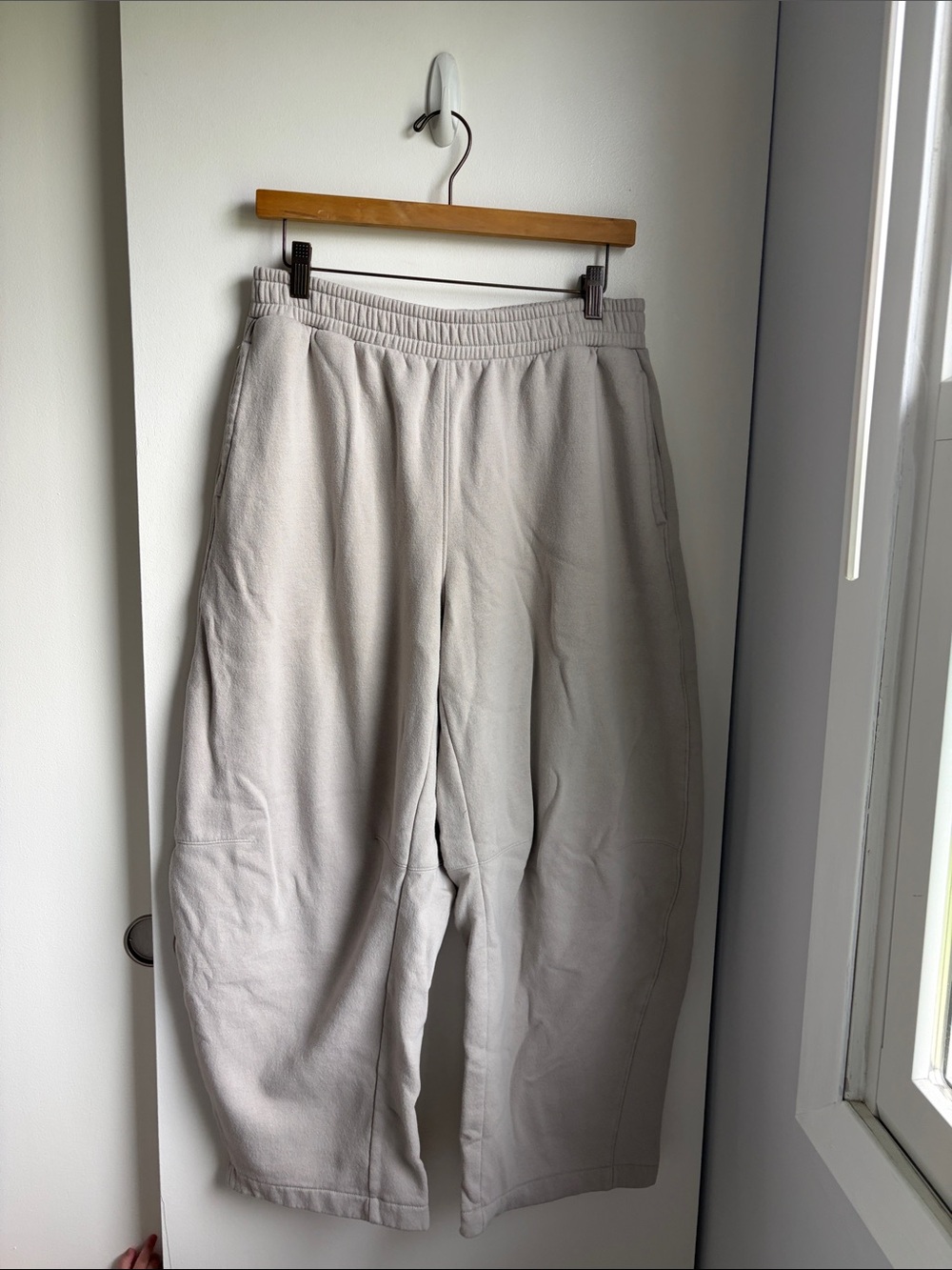 Gap barrel leg sweatpants